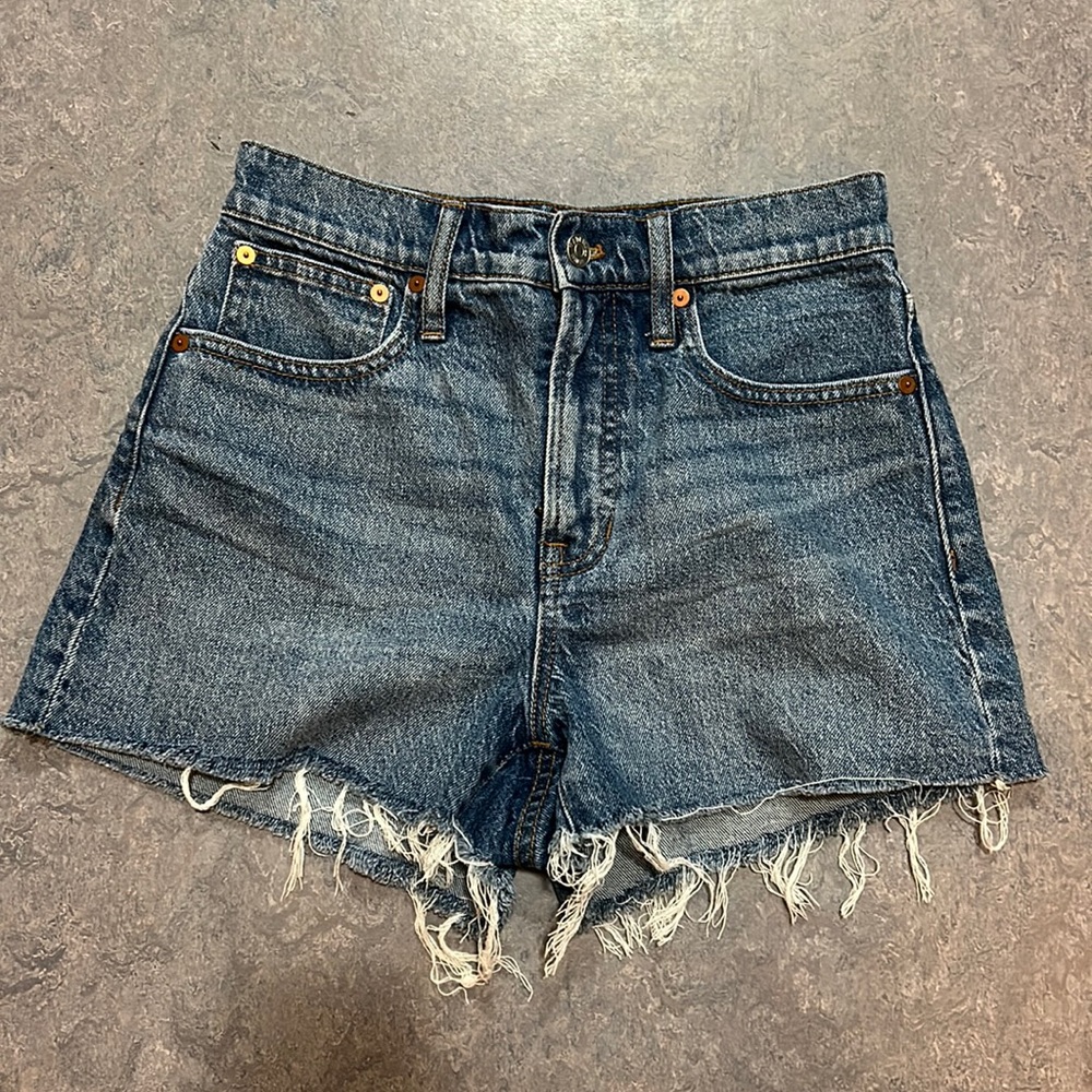 Madewell the perfect Jean short 26